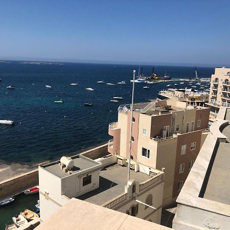 דירות סיינט פול ביי The Sea Across The Road Penthouse 5 מראה חיצוני תמונה